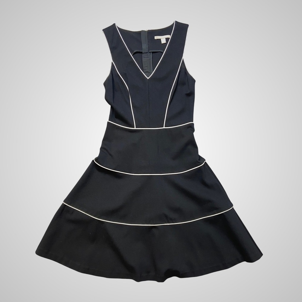 Banana Republic Dress Womens 0 Black Excellent Sleeveless Contrast Piping V-Neck